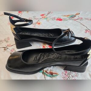 Olivia Miller Black Flats with Gold Star Detail